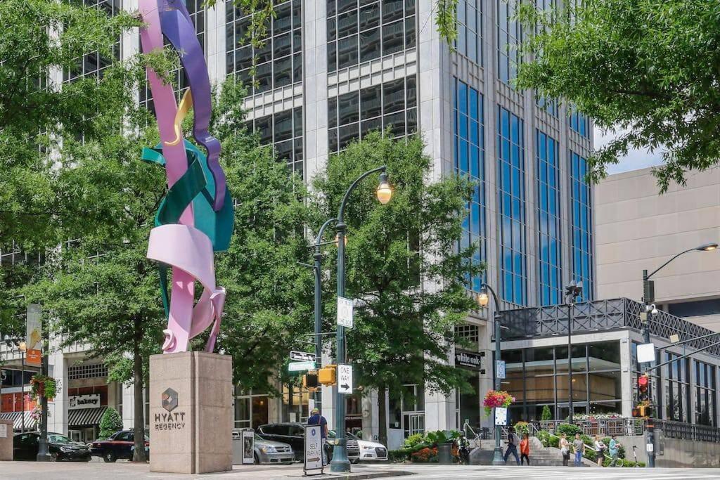 Stayatl Downtown High Rise Condoアトランタ エクステリア 写真